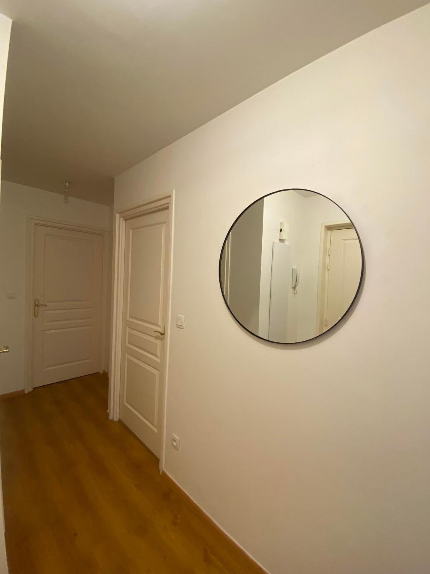 Le Carnot Appartement Avec 2 Chambres Separes Et Parking Privatif Et Securise 아라스 외부 사진